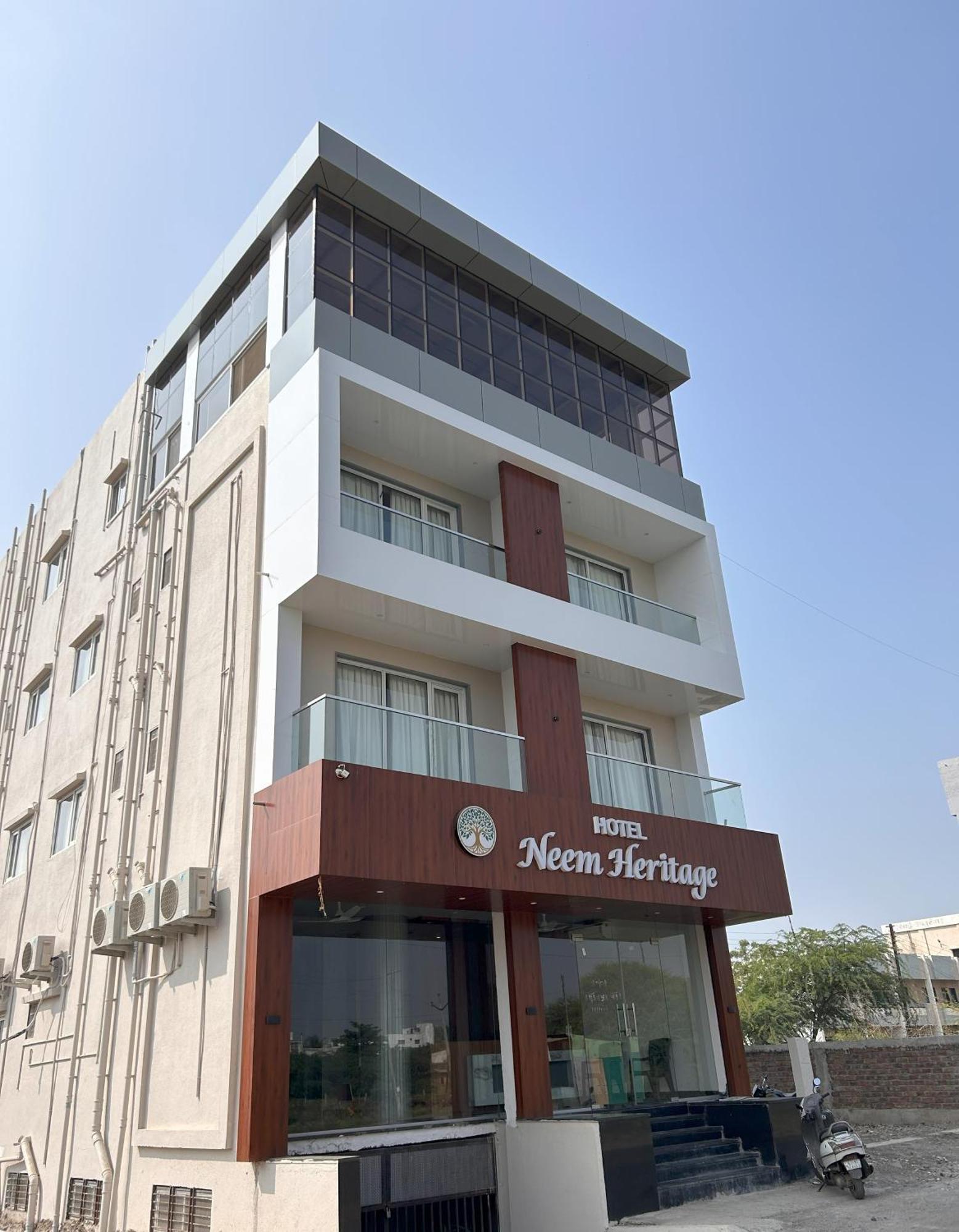Hotel Neem Heritage シルディ エクステリア 写真