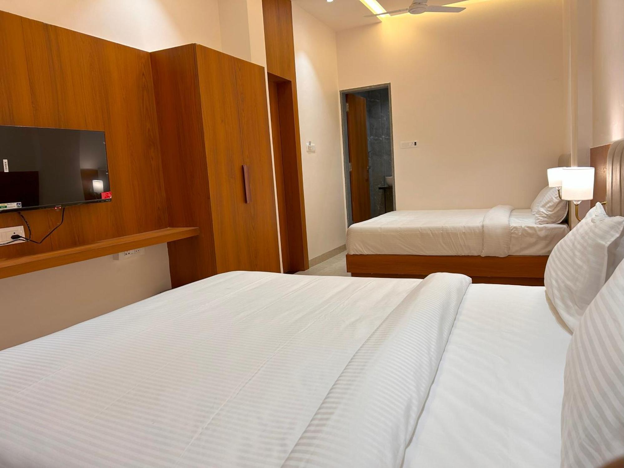 Hotel Neem Heritage シルディ エクステリア 写真